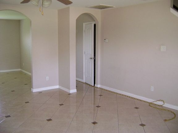 3rd image of 8313 Three Bars Dr