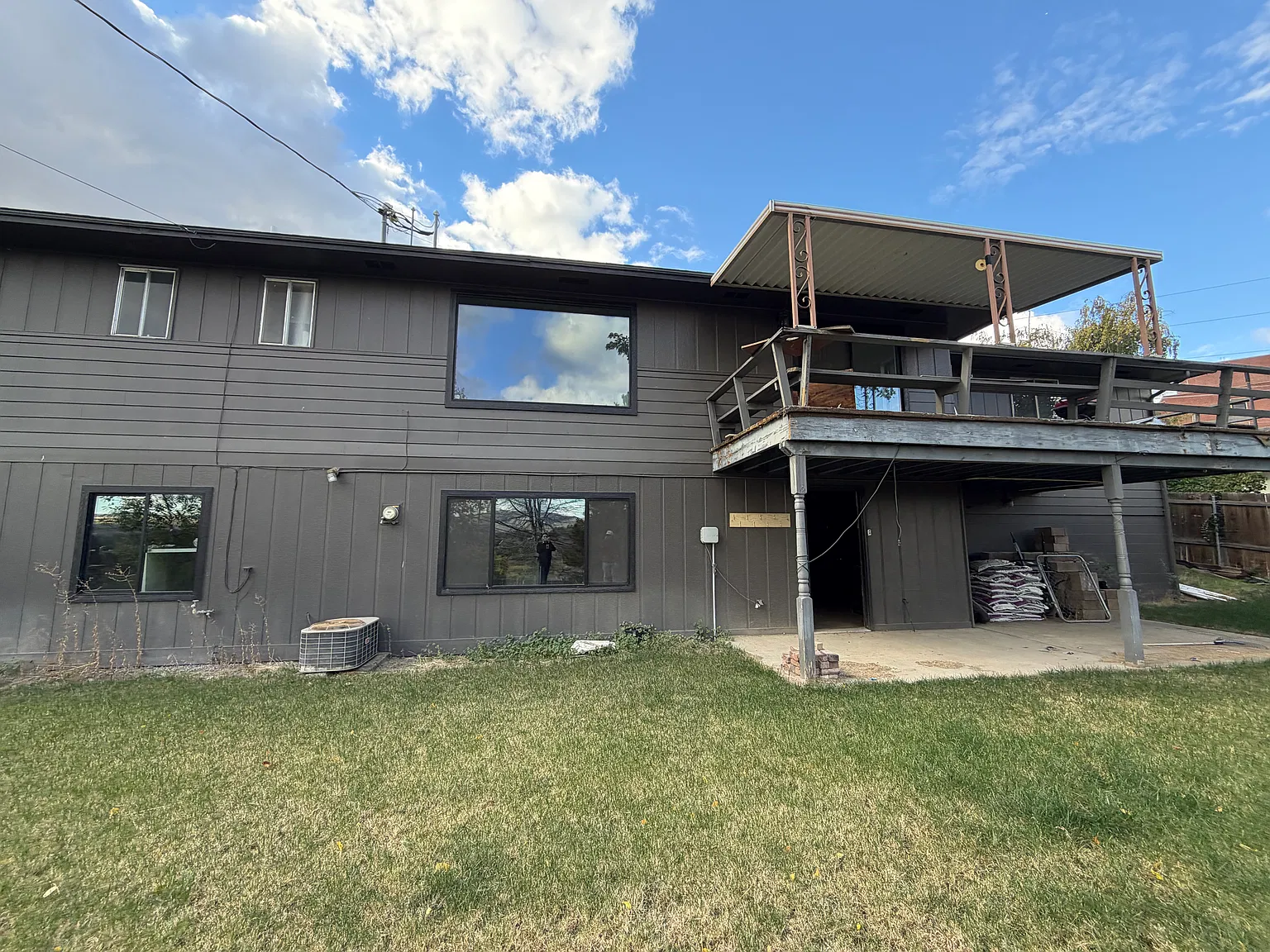 3 bed, 2762 sqft, $2,300 — Photo 2
