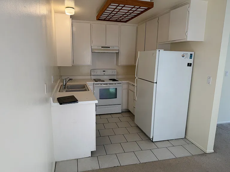5512 Armitos Ave #46 — Photo 5