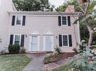 288 Donna Dr APT D, Hendersonville, TN 37075