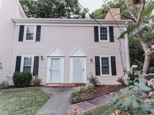 288 Donna Dr APT D, Hendersonville, TN 37075