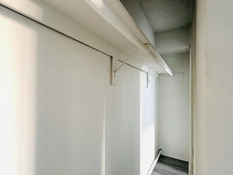 Lido Apartments - 101-197 N Ridgeway — Photo 17