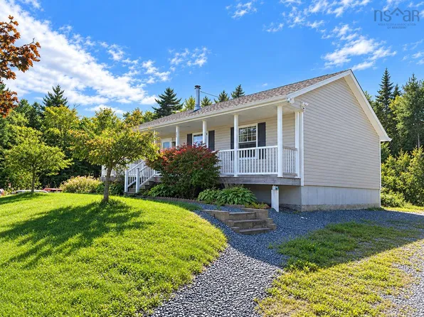 251 Nickerson Pond Rd, Brooklyn, NS B0J 1H0