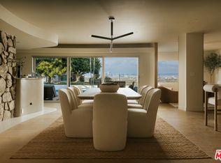 4124 Mantova Dr, Los Angeles, CA 90008