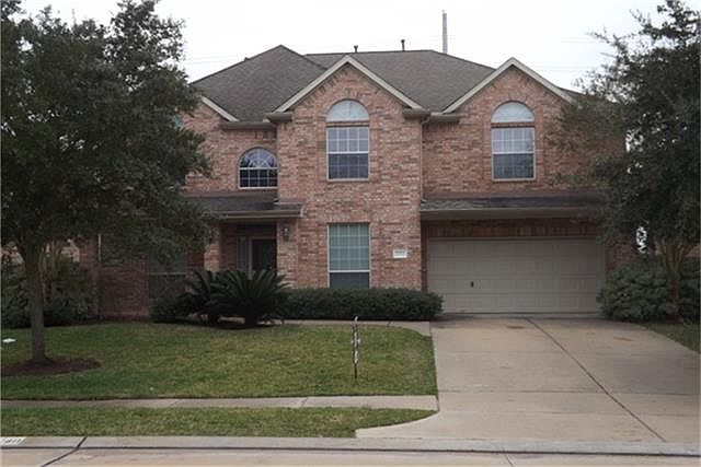 1st image of 21811 Honeysuckle Grove Ln