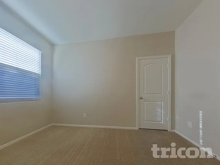 29957 W Mitchell Ave — Photo 12