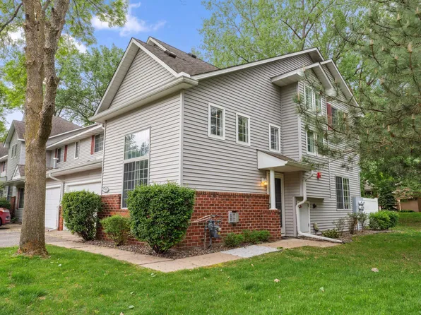 14361 Raymond Ln, Eden Prairie, MN 55347