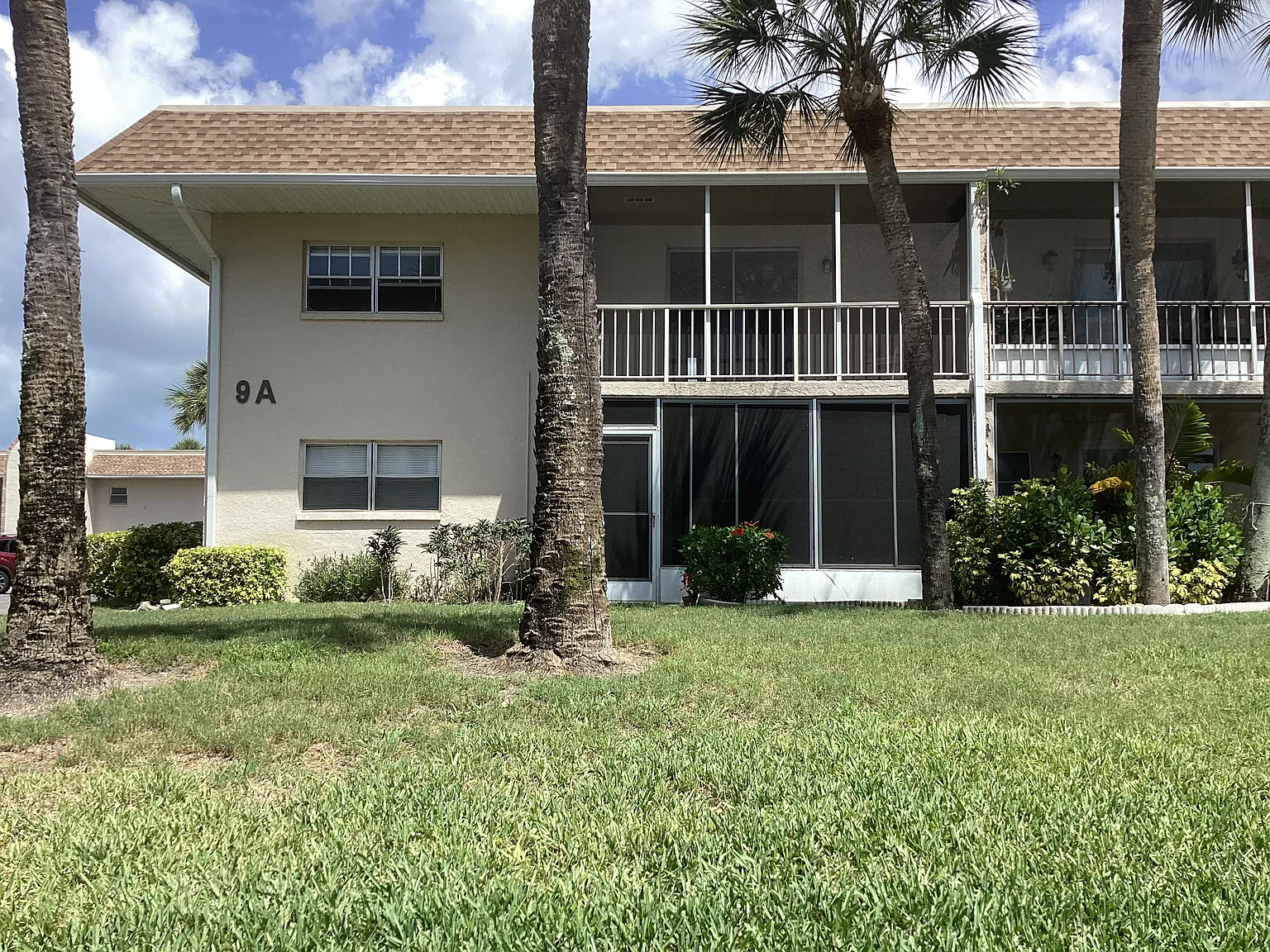 1 bed, 1.5 bath, 745 sqft, $1,375 — Photo 1