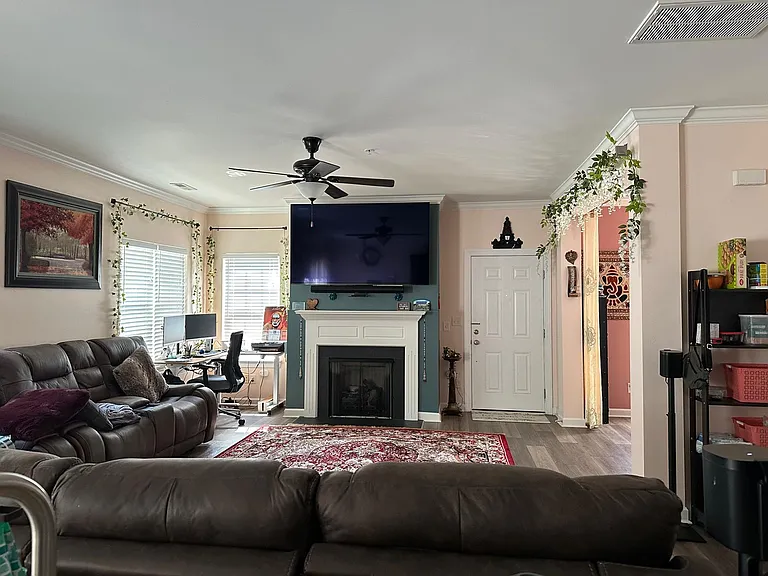 15435 Barossa Valley St — Photo 9