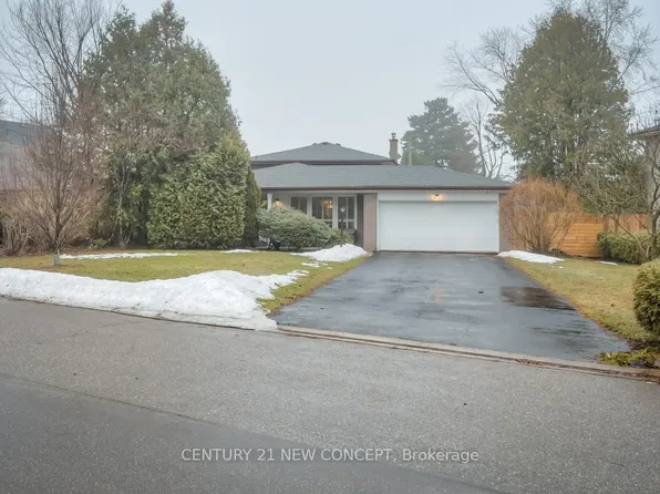 116 Babcombe Dr, Markham, ON L3T 1N1