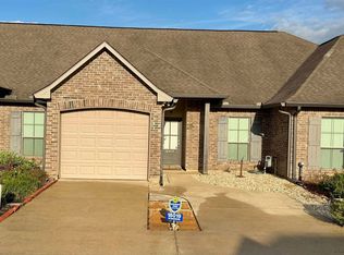 18019 Spring Creek Dr, Baton Rouge, LA 70817