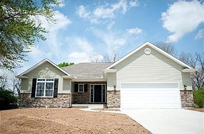 1st image of 203 Nottinghill Ln