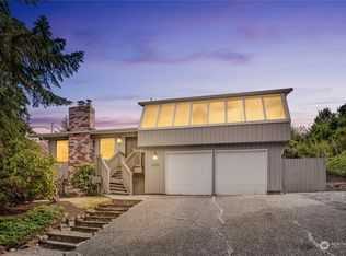4729 NE 204th St, Lake Forest Park, WA