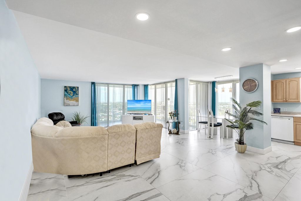 1010 S OCEAN Boulevard #1609, photo 5