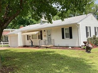 1914 N Cron St, Augusta, KS 67010