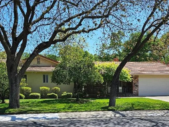 7742 Heather Dr, Stockton, CA 95207