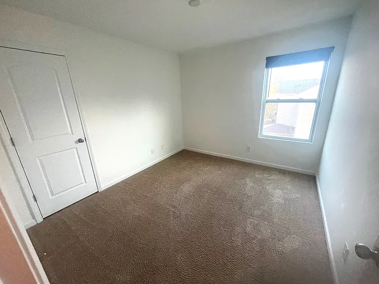 2308 Stonehaven Dr — Photo 11