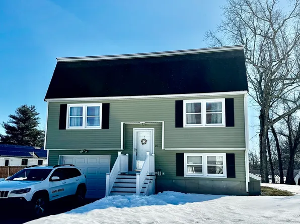 16 Ronald Ln, Lowell, MA 01854