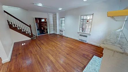 Rented by Metro Garden Realty NYC