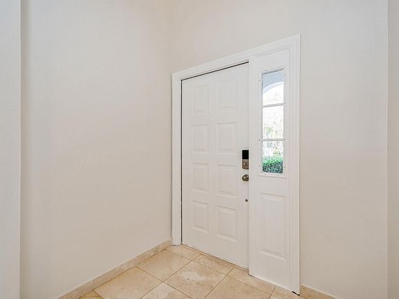 3rd image of 5504 FOX HOLLOW Drive