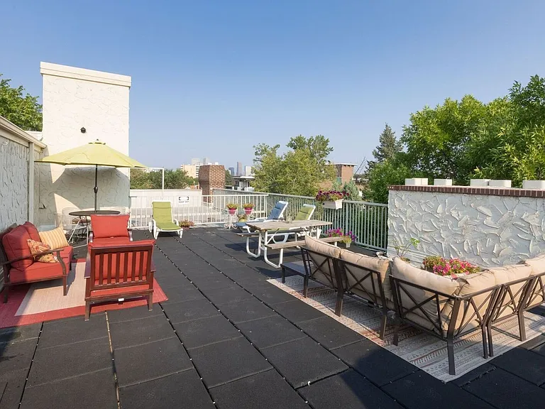 Cimarron Apartments — Photo 23