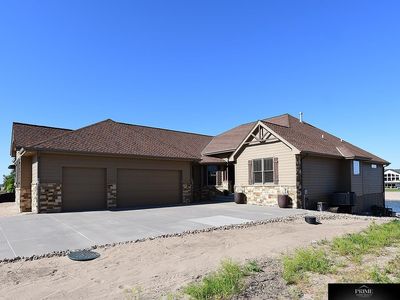 677 Serenity Pointe, Ashland, NE, 68003