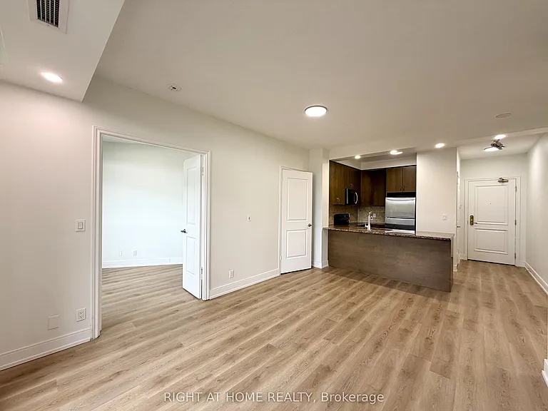 9235 Jane St #214 — Photo 13