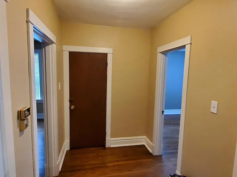 7023 Amherst Ave — Photo 9