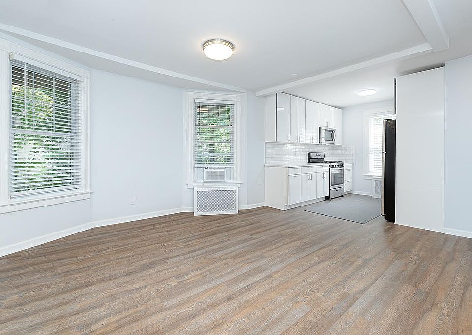 1st image of 62 2nd St #62A