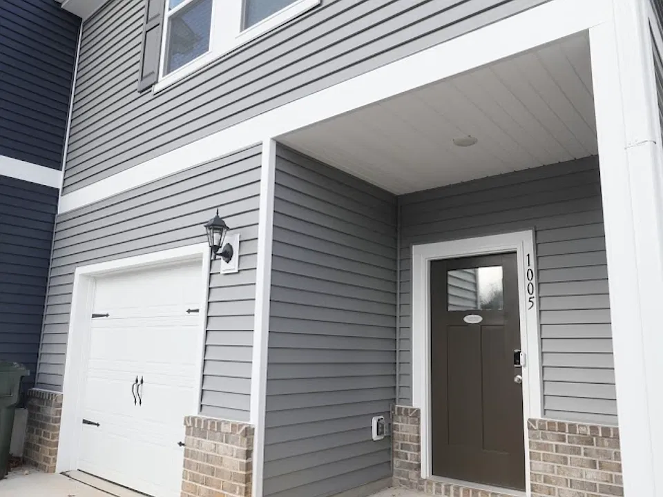 1005 Winding Spring Dr #1