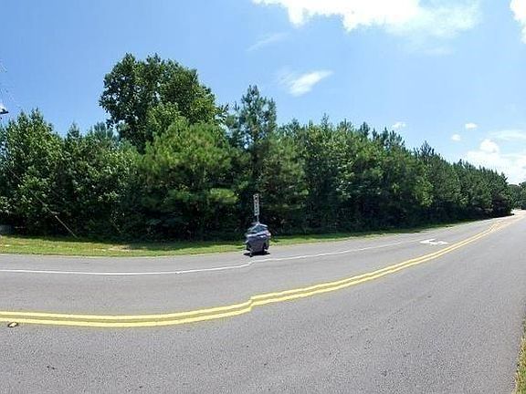 4th image of 7875 Bohannon Rd