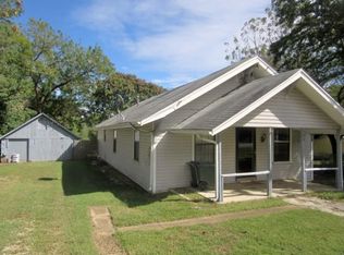 304 N Water Ave, Oxford, KS 67119