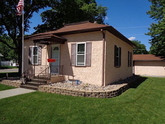 2nd image of 304 N Boggs Ave