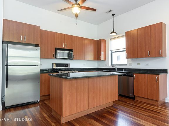 5th image of 1617 W Estes Ave APT 3B