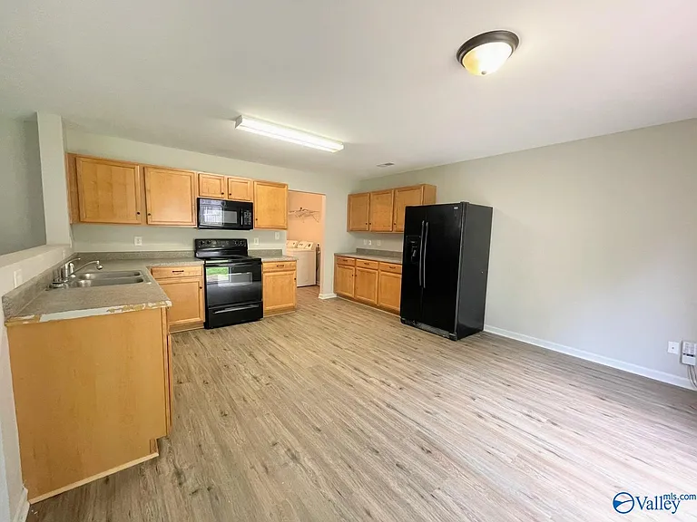 30003 Westfield Dr — Photo 29