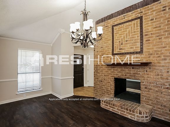 5th image of 6410 Knottingham Dr