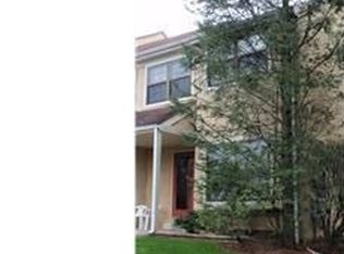 216 Smallwood Ct, West Chester, PA 19380