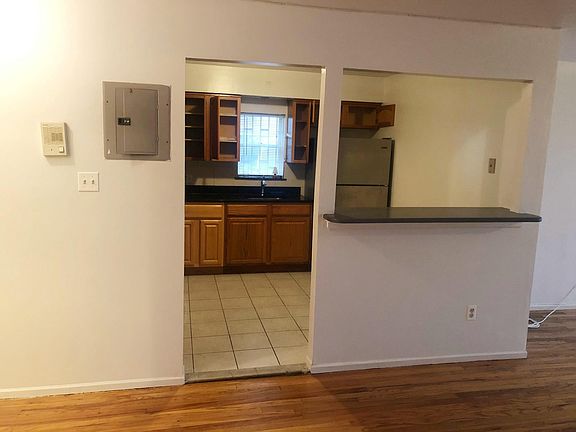 5th image of 6720 15th Ave #1F
