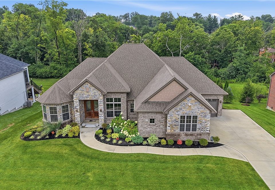 1st image of 8009 Bennington Dr