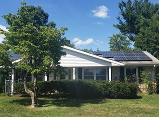 204 E Brunswick St, Sterling, VA 20164