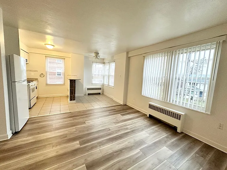 Main Street Apartments Rockford — Photo 51