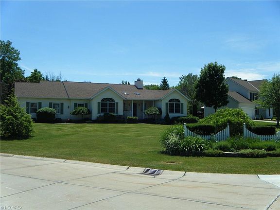 2nd image of 9035 Cabriolet Ave