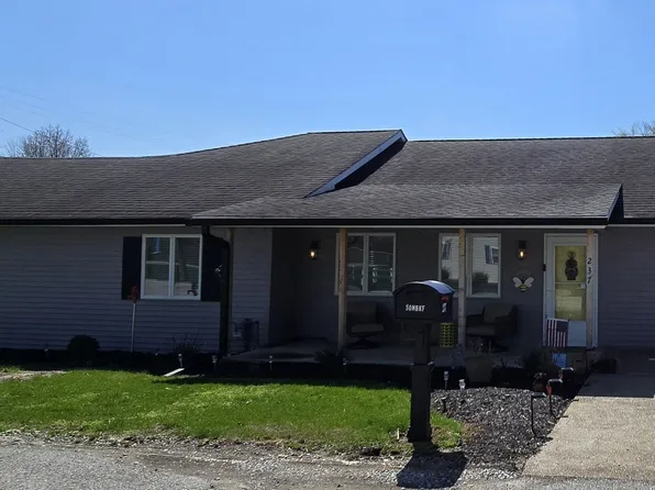 237 E North St, Knightstown, IN 46148