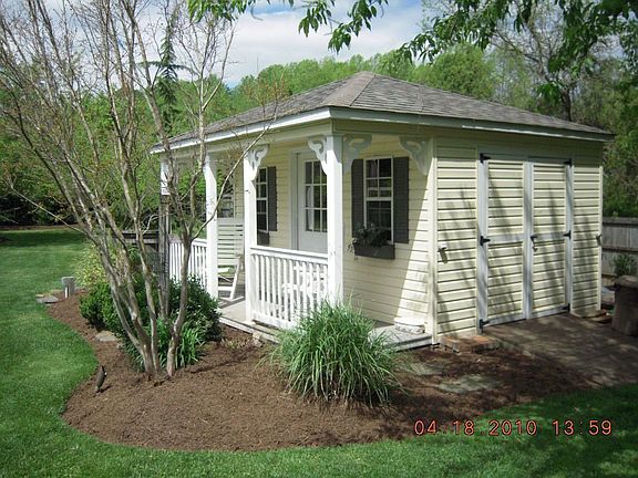 5th image of 913 Saint Michael Dr
