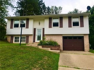 191 Conneaut Dr, Pittsburgh, PA