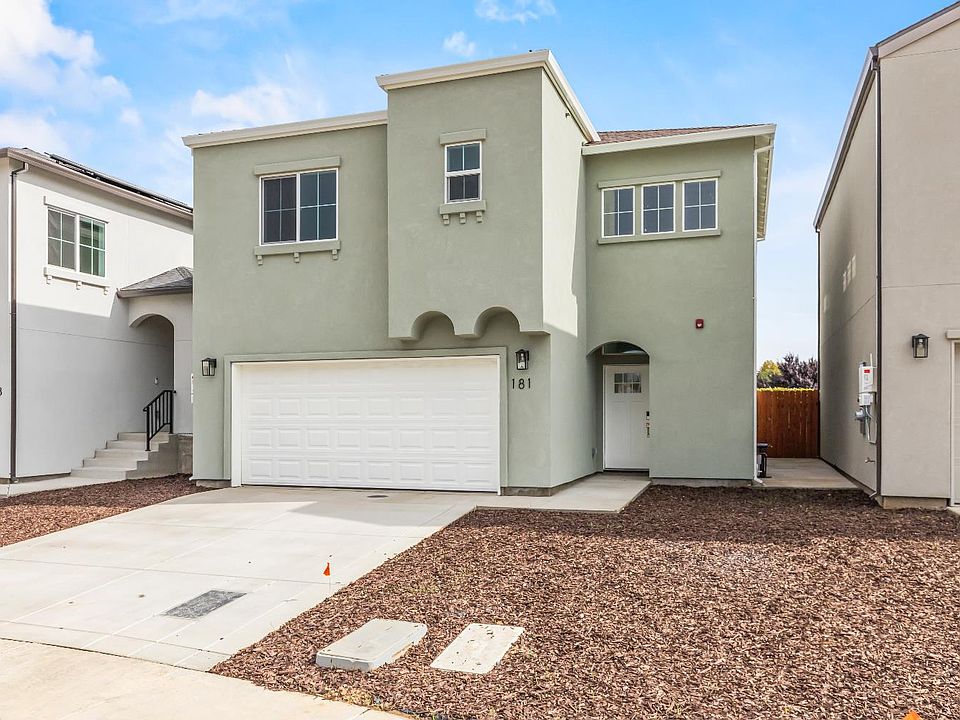 1st image of 181 Park Cir