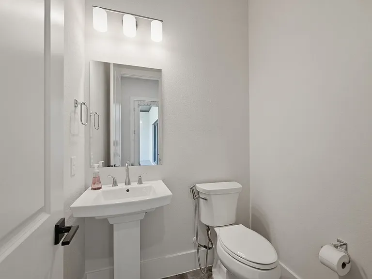 2030 Highland Moss Rd — Photo 25