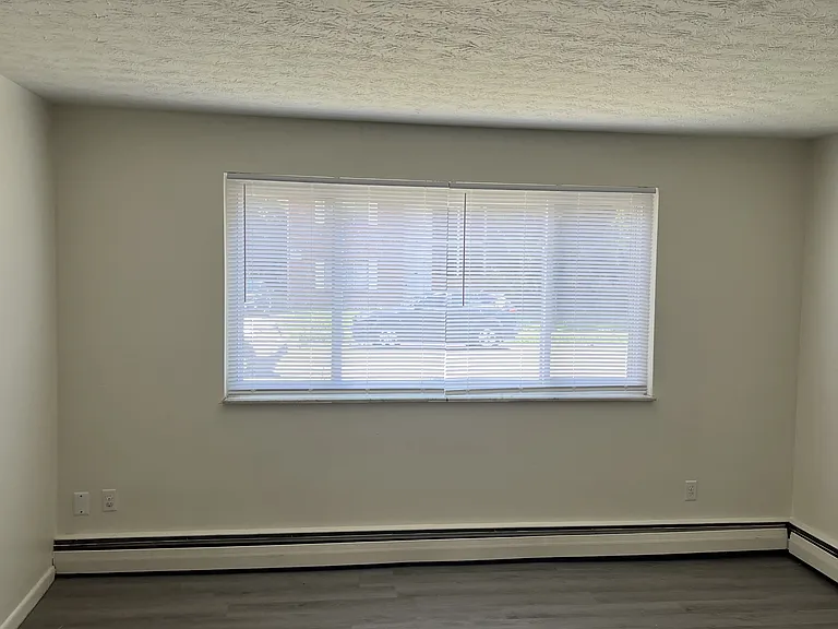315 Ethel Ave #1 — Photo 1