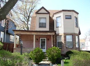 225 Cleveland St, Orange, NJ 07050