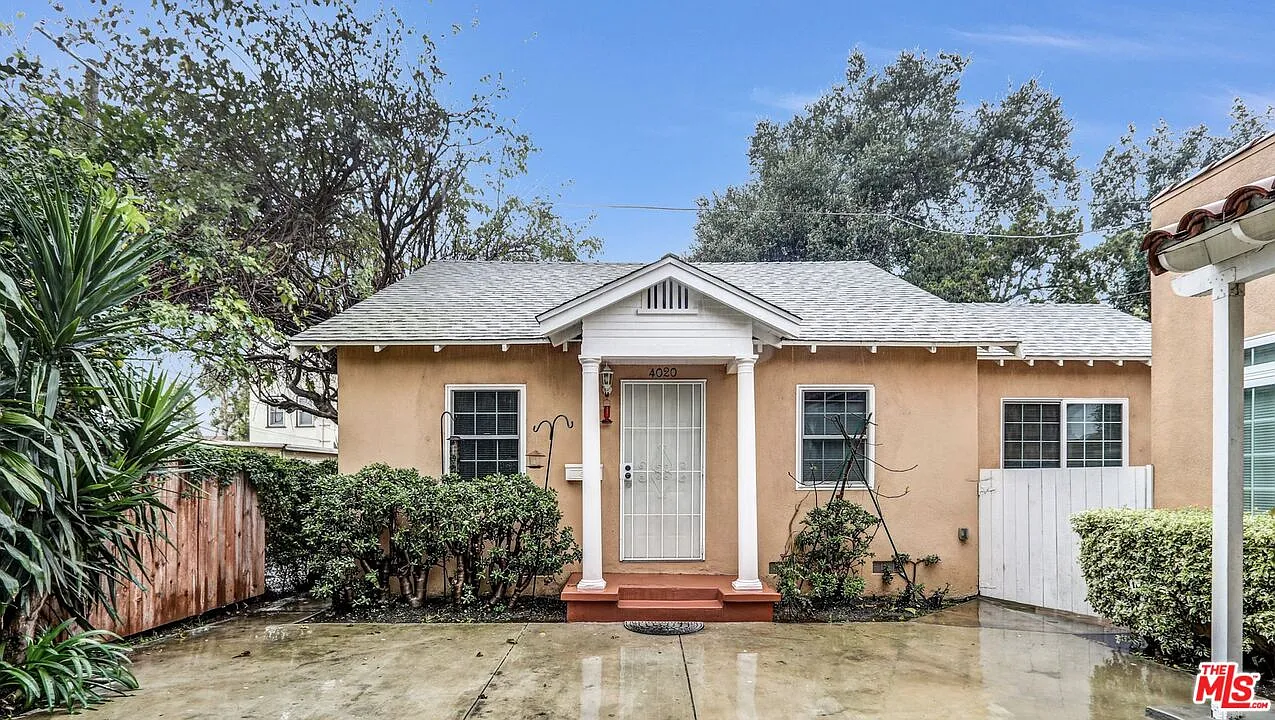 2 bed, 1.0 bath, 850 sqft, $3,600 — Photo 1